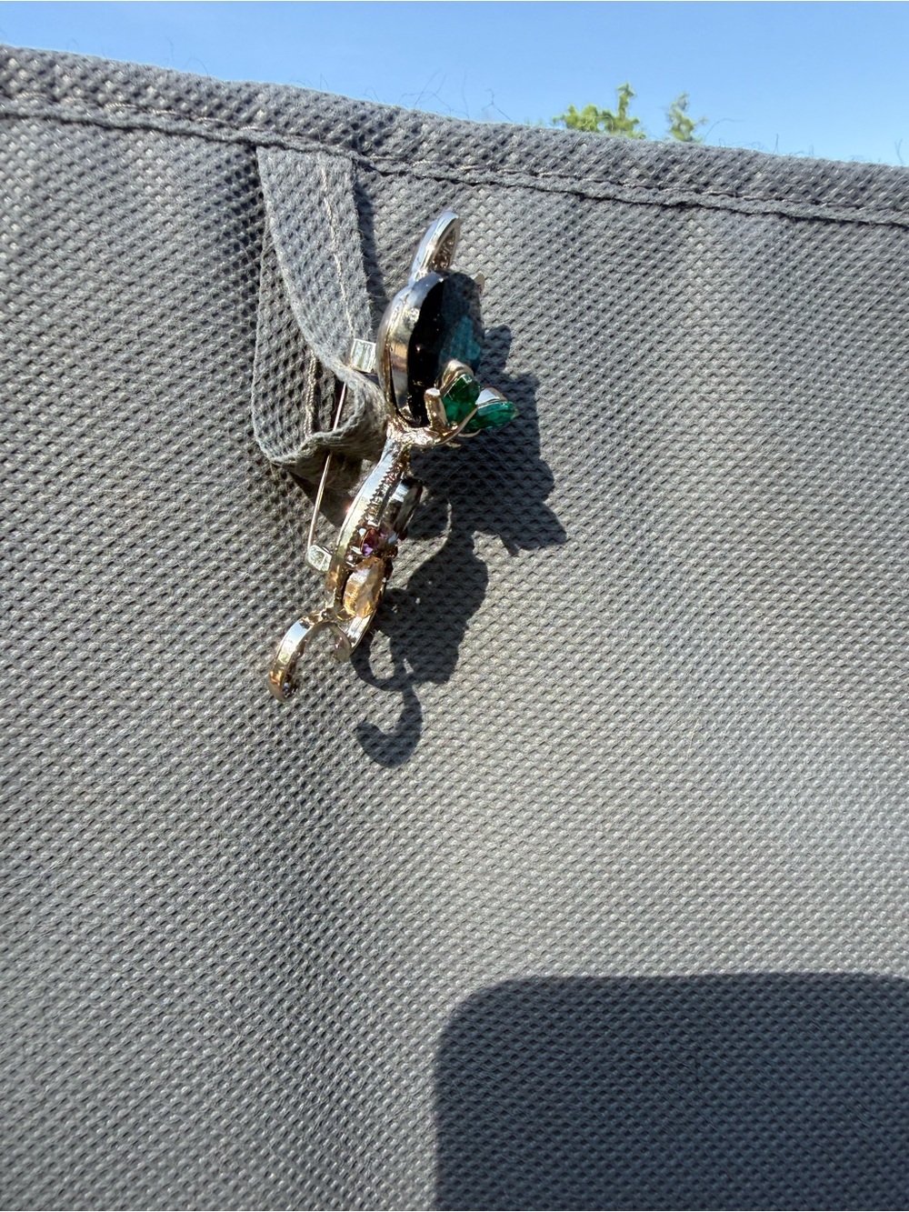 NWT Crystal Cat Brooch - Multicolor Sparkle Accent Rhinestone Crystal - Picture 3 of 7